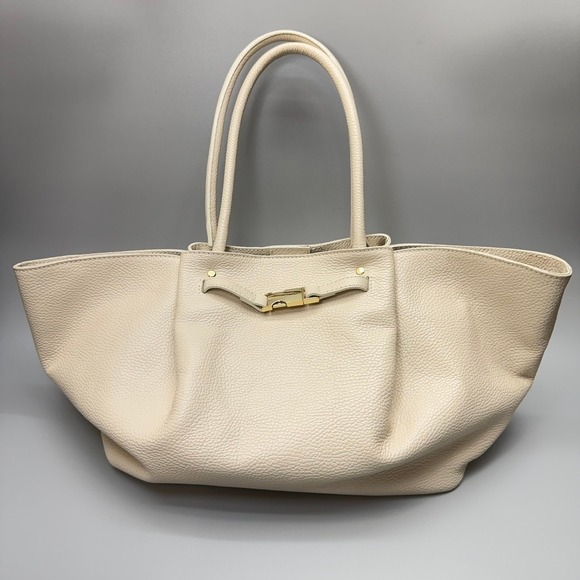 Isadora Handbags - Isadora Italian Made Oversized Cream Pebbled Leather Tote Bag Summer Statement